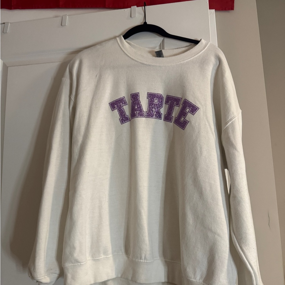 Tarte White and Purple Women's Sweatshirt